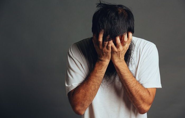Sintomas de Ansiedade: Decifrando os Sinais Físicos e Psicológicos