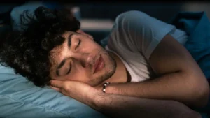 Quer dormir melhor? Veja dicas práticas que funcionam de verdade e ajudam a combater a insônia de forma natural e eficaz no seu dia a dia.